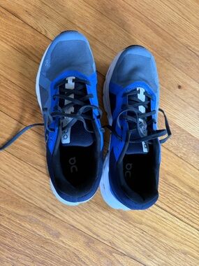 On Running Cloud Runner Sneakers in Blue and Gray